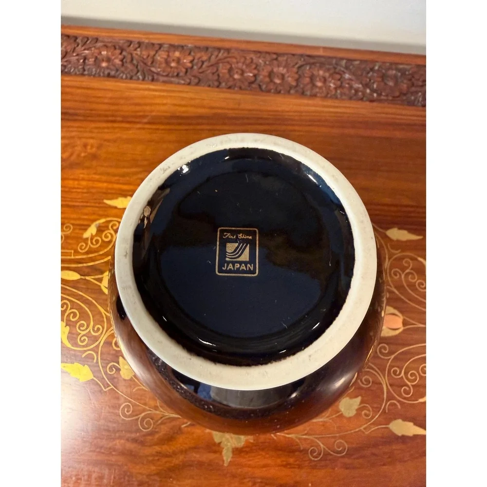 Vintage Japanese Black Ceramic Vase Hummingbird & Red‎ Blossom Motif